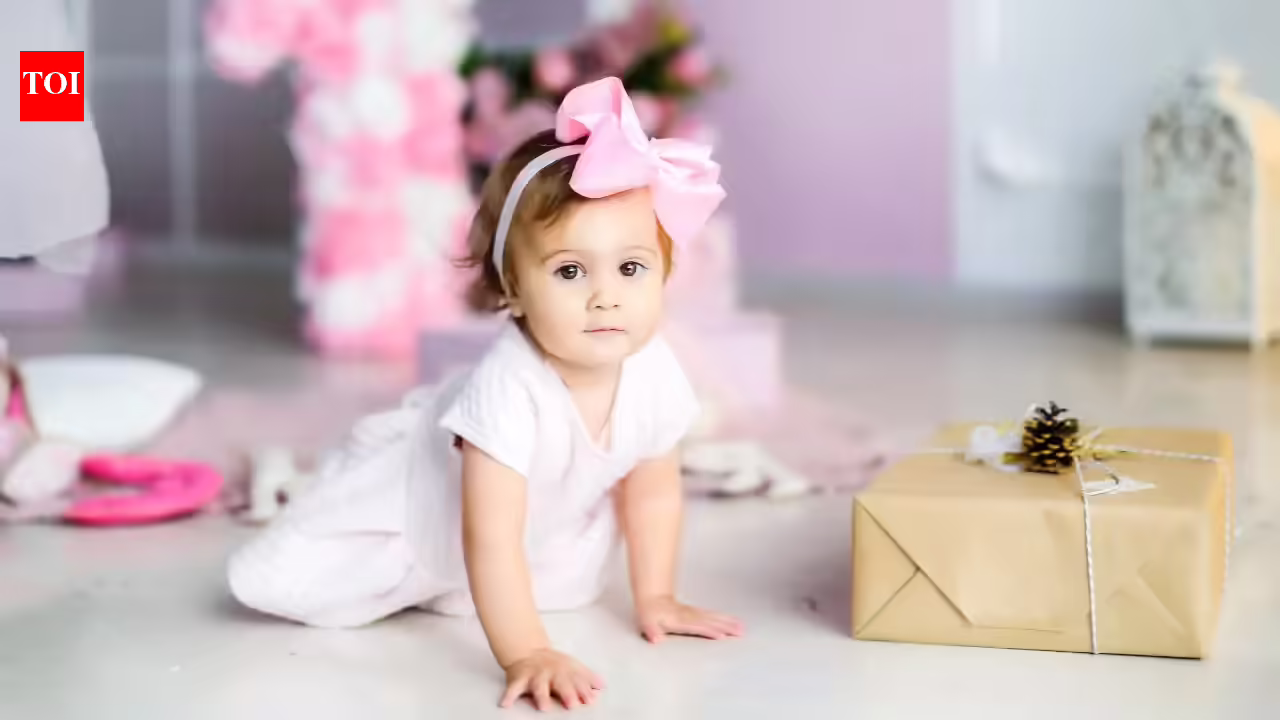 10 beautiful baby girl names that mean grace and elegance
