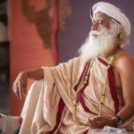 10 powerful parenting quotes by Sadhguru to raise happy and confident children