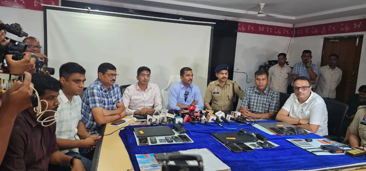 Online Betting Case: बाबू खेमानी की गिरफ्तारी पर जानकारी देती रायपुर पुलिस