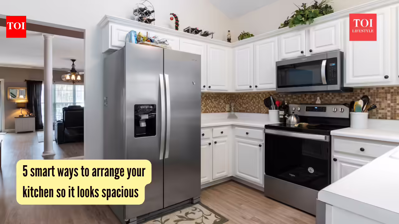 5 smart ways to arrange your kitchen so it looks spacious