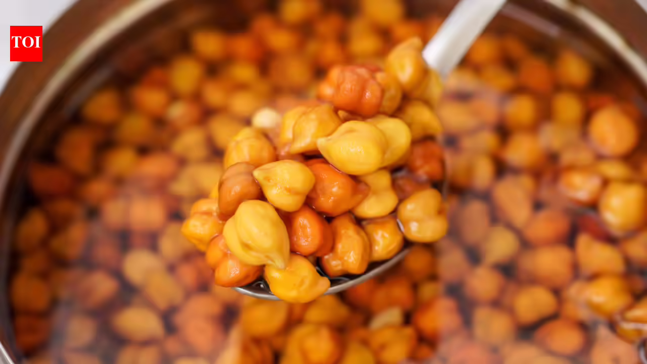 8 foods to pair with kala chana for maximum protein