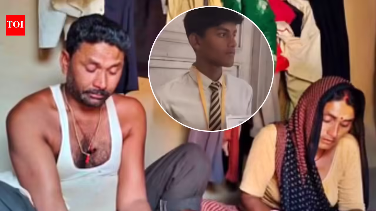 Abhay Gupta Success Story: ‘Mere paas itne paise nai they ki logon ko mithai khila sakun: Father shares success secret of his son who scored 498/500