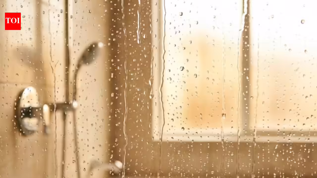 How hotels make glass shower screens shine crystal clear every time