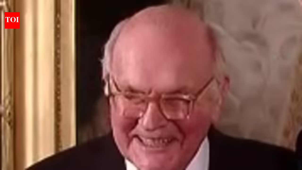 In 1942, a wartime mistake by Harry Coover created the secret formula for super glue |