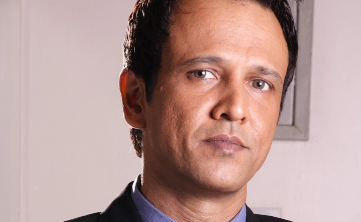 Kay Kay Menon Wife 8 Photos: केके मेनन की पत्नी की 8 फोटो, रह चुकी हैं बॉलीवुड में हीरोइन, फैंस बोले- पता नहीं था इतनी सुंदर