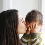 Small habits that support daily calm in children |