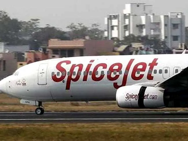 SpiceJet का GST रजिस्ट्रेशन होगा रद्द, 124.65 करोड़ का भुगतान ना करने पर की गई कार्रवाई