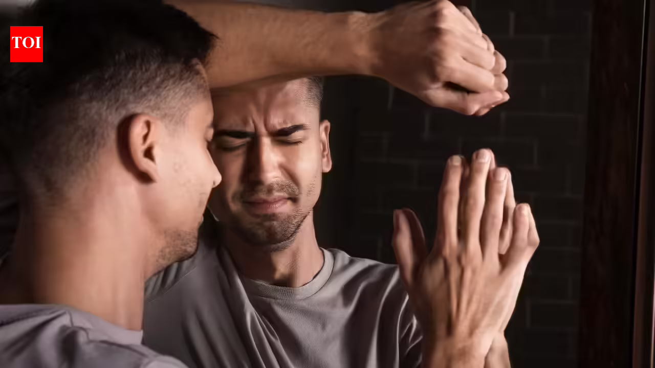 These 10 daily habits could be the real reason you feel tired, stuck, and broke