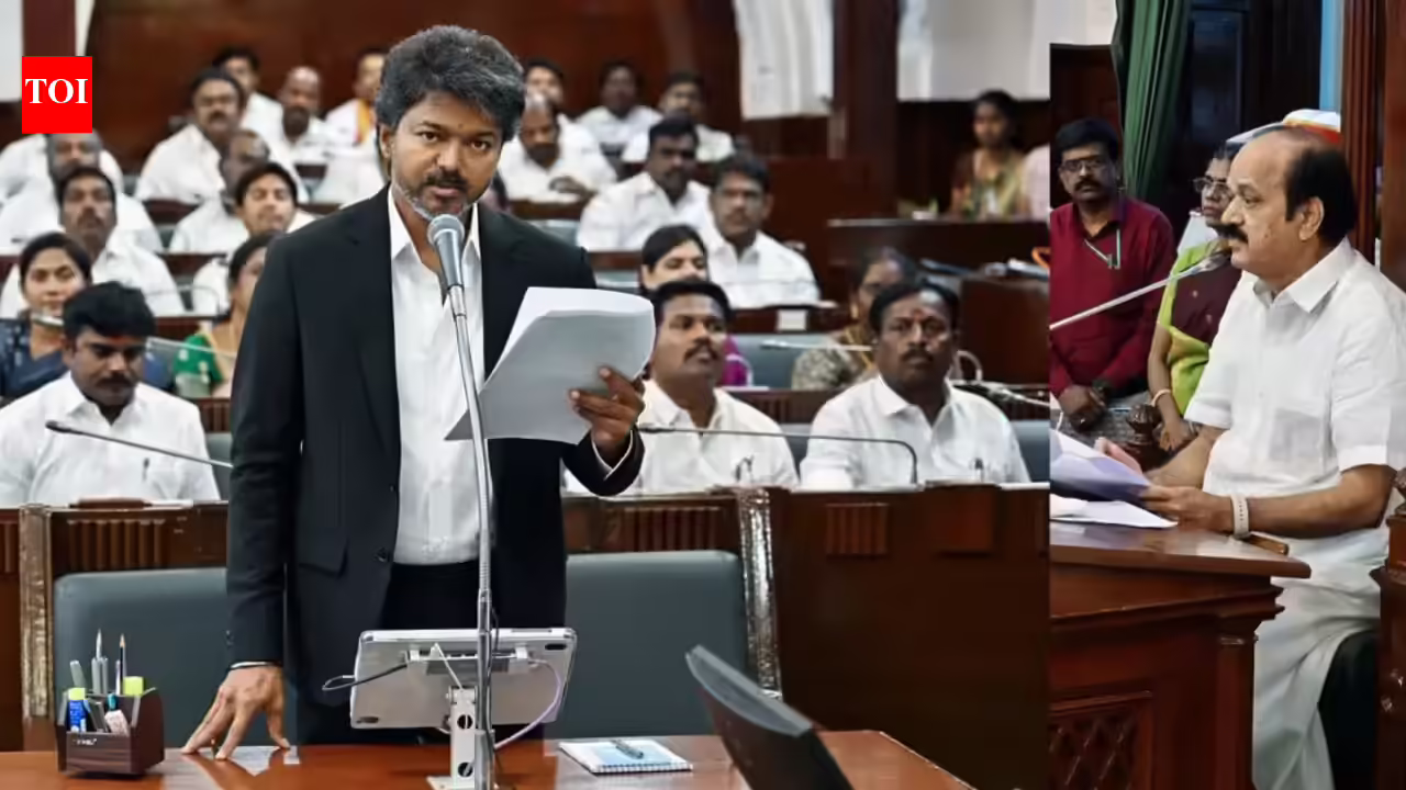 Vijay’s ‘Chief Minister Style’ is going viral