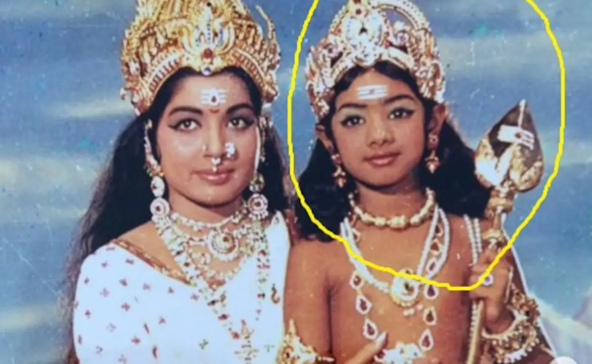जयाललिता के साथ फोटो में दिख रही बच्ची कहलाती है बॉलीवुड की पहली लेडी सुपरस्टार, शादीशुदा डायरेक्टर से शादी की हुई चर्चा