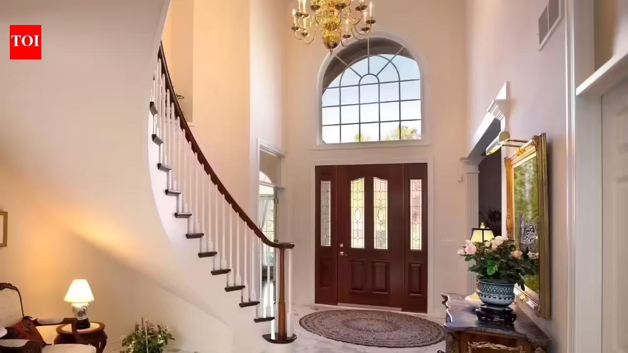 10 entrance foyer designs that create a premium first impression in modern apartments