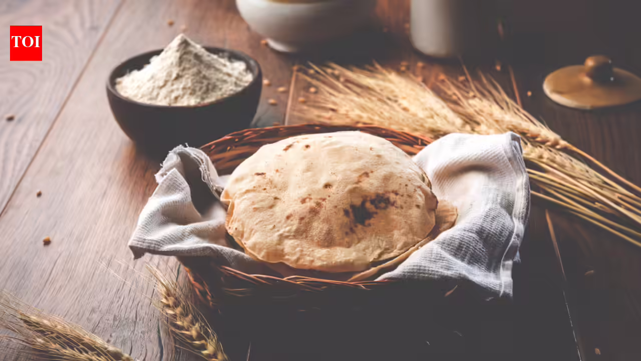 5 smart hacks to keep rotis soft in the lunchbox