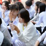 Gaokao रिजल्ट के बाद AI बता रहा सही कॉलेज और सही कोर्स, चीन में ऐसे बदल रहा है एडमिशन का तरीका | gaokao results 2026 ai university selection china students