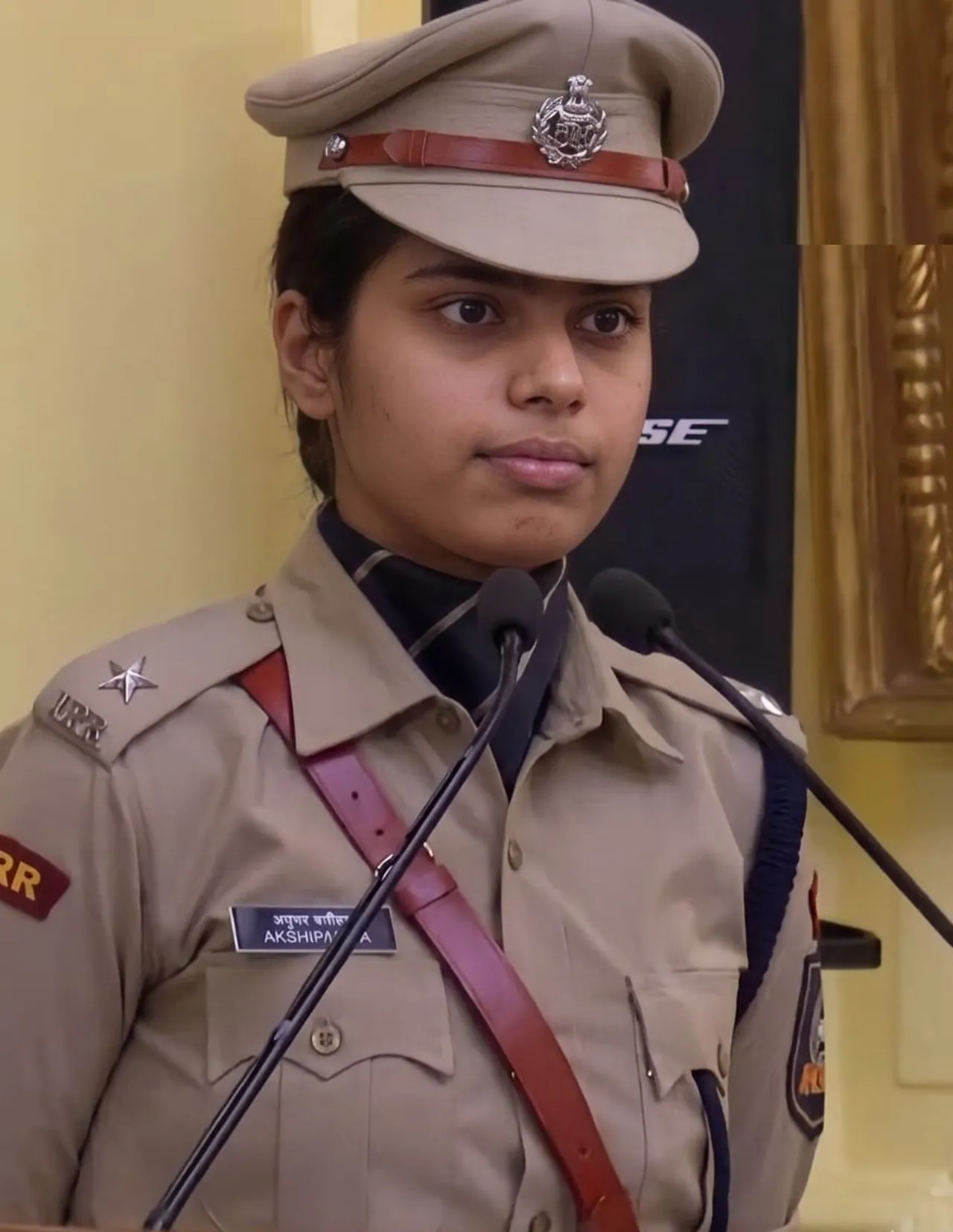 ips anushtha kalia lady singham bikaner viral video vishal jangid