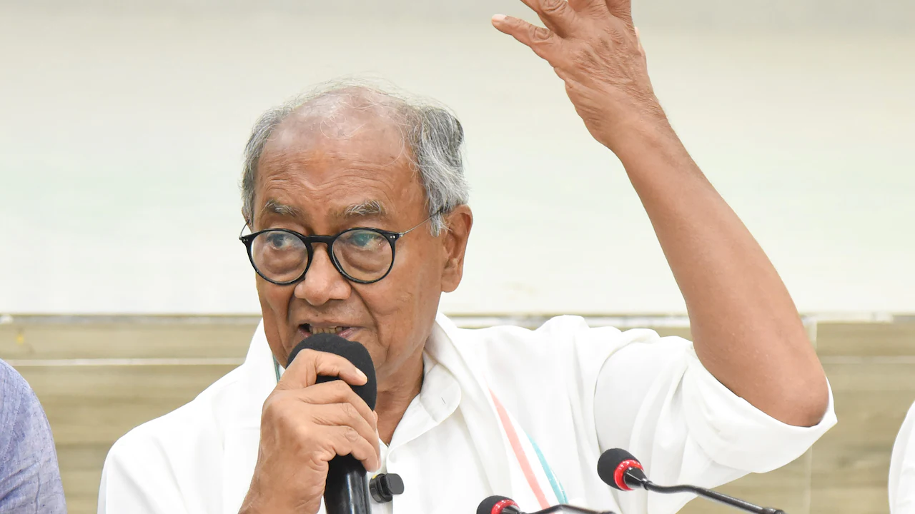  MP Rajya Sabha Election: मीनाक्षी नटराजन का नामांकन रद्द होने पर भड़के दिग्विजय सिंह, सुप्रीम कोर्ट पर उठाया सवाल; भाजपा का पलटवार | Congress leader Digvijaya Singh targeting not just the state government and the Election Commission, but also dragging the Supreme Court