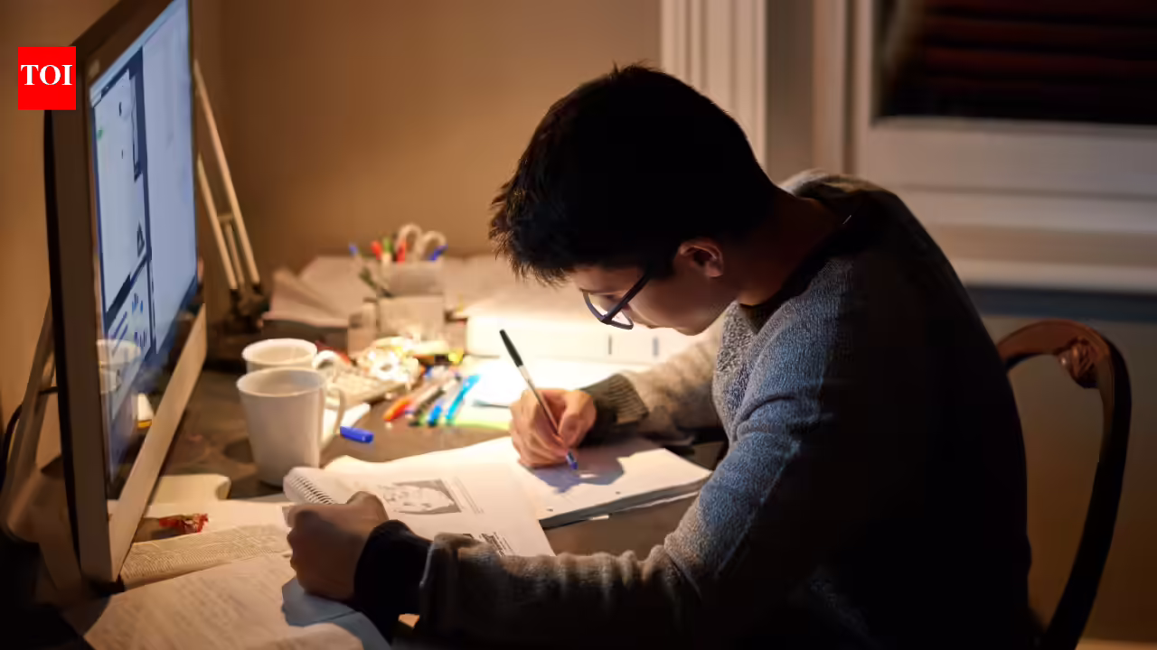 Teacher reveals 6 habits shared by top-performing students