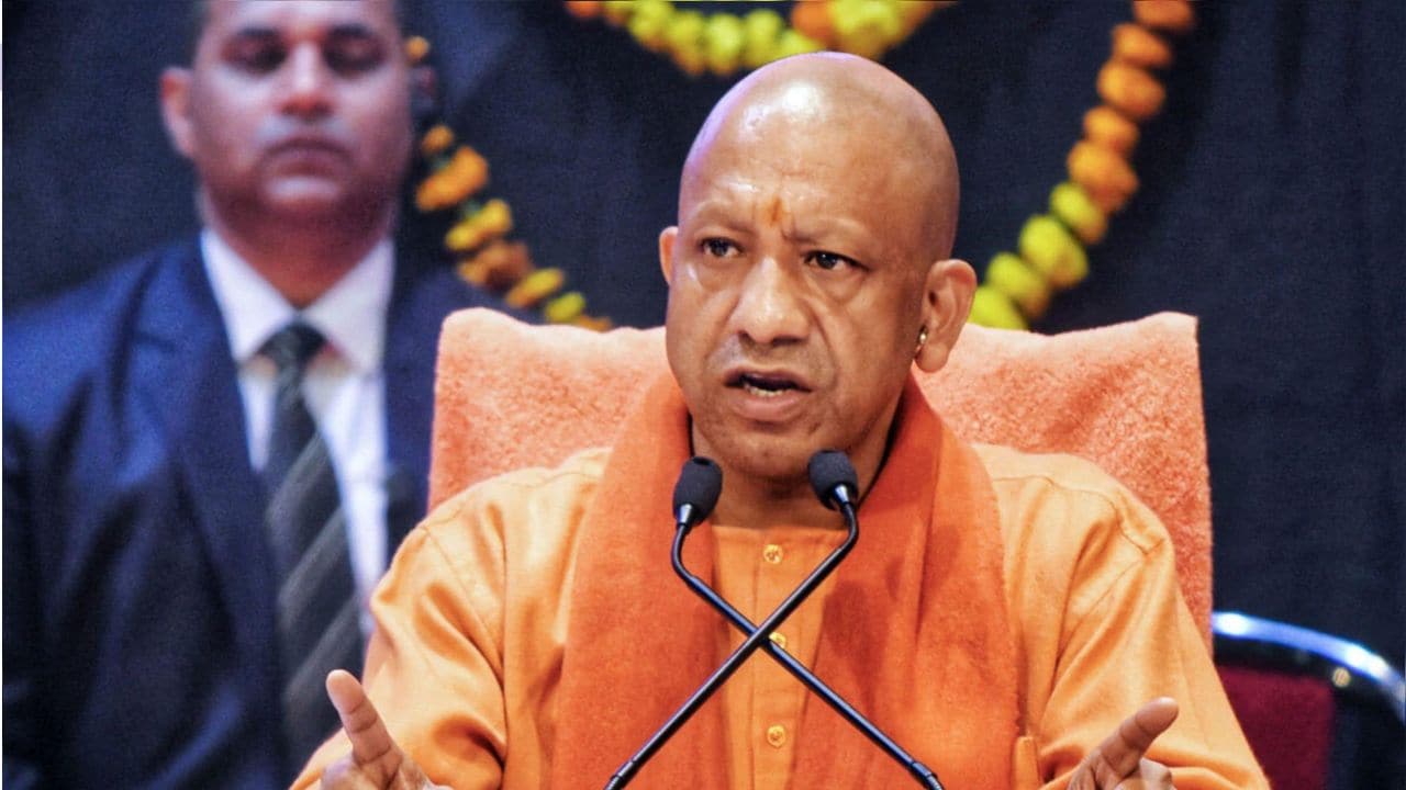 UP में अब छह महीने हड़ताल नहीं कर सकेंगे कर्मचारी, योगी सरकार का बड़ा फैसला, जारी हुआ आदेश