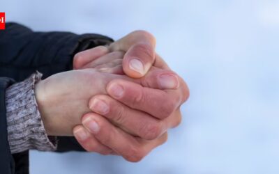 What constantly cold hands and feet could reveal about your health