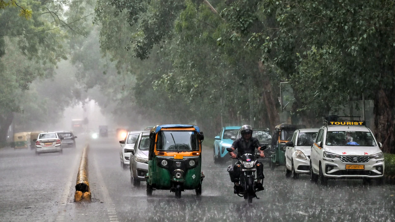 कई राज्यों में बारिश का अलर्ट