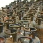 कॉमर्शियल सिलेंडर के बढ़े दाम, दिल्ली में 42 रुपये, कोलकाता में 53 रुपये 50 पैसे