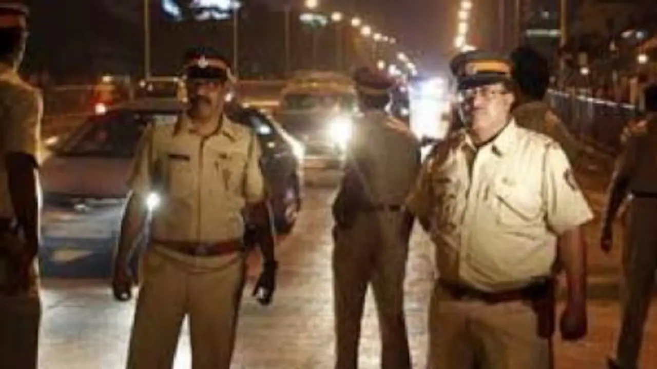 दिल्ली और उत्तराखंड में आतंकी हमले का अलर्ट जारी, बढ़ाई गई सुरक्षा व्यवस्था | Terror attack alert issued for Delhi and Uttarakhand; security arrangements stepped up