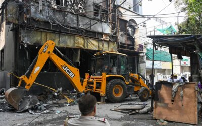दिल्ली में कितनी सोसायटियों के पास नहीं फायर NOC? 21 मौतों के बाद जानें चौंकाने वाला सच