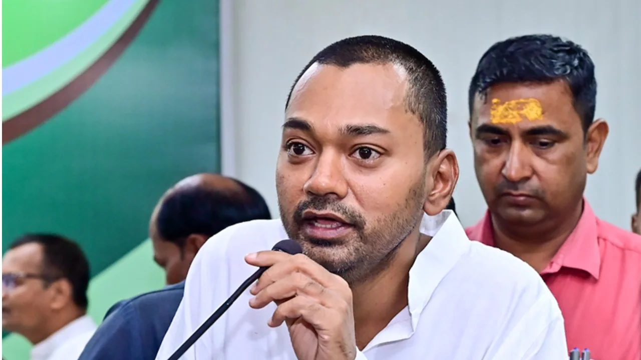बिहार: PMCH के प्रिंसिपल डॉक्टर नरेंद्र प्रताप सिंह पर गिरी गाज, स्वास्थ्य मंत्री निशांत कुमार ने पद से हटाया | Bihar: Axe falls on PMCH Principal Dr. Narendra Pratap Singh; Health Minister Nishant Kumar removes him from the post