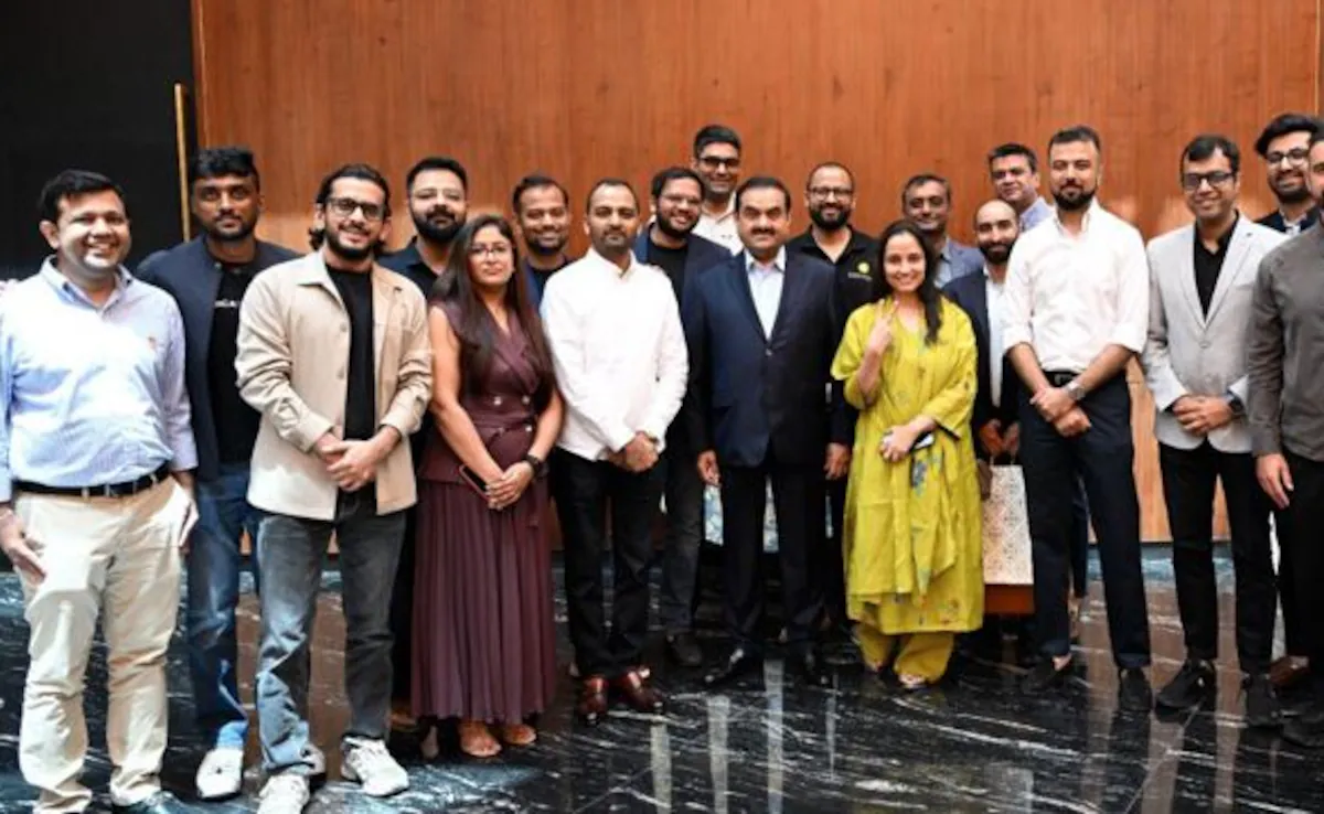 भावी भारत का निर्माण अलग-थलग रहकर नहीं होगा... देश के प्रभावशाली स्टार्टअप फाउंडर्स से मिलकर बोले गौतम अदाणी