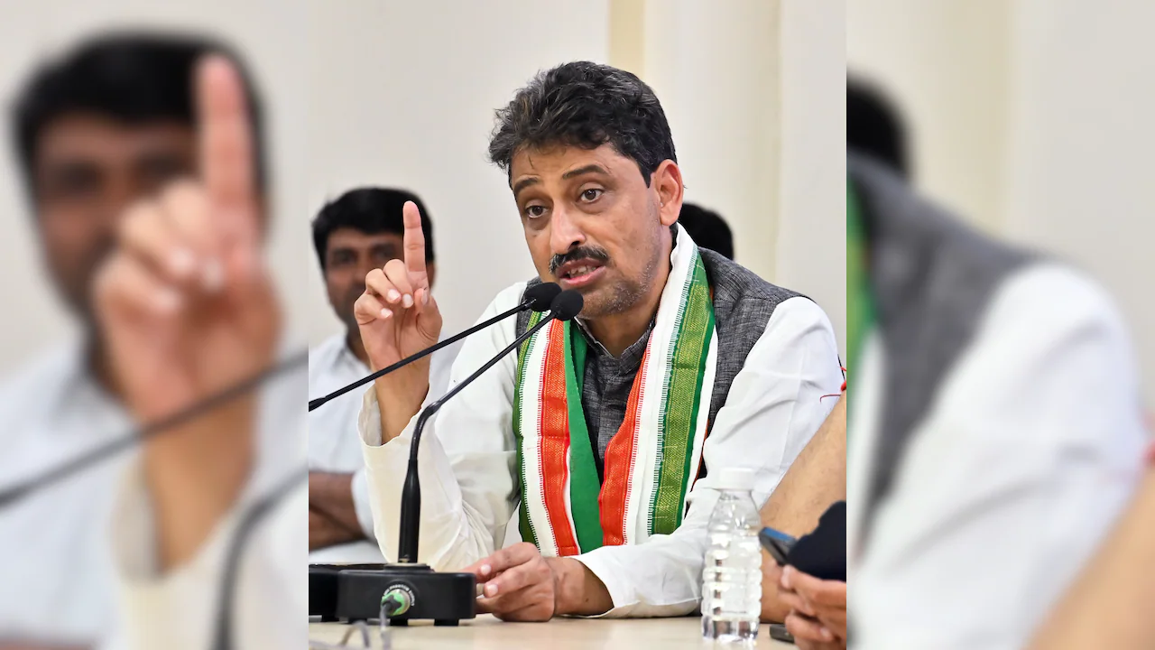  मस्जिद व मजारों पर चल रहे हैं बुलडोजर फिर भी अखिलेश चुप क्यों, कांग्रेस सांसद इमरान मसूद ने सपा मुखिया पर बोला बड़ा हमला | Bulldozers are rolling over mosques and shrines, yet Akhilesh remains silent; Congress MP attacks SP chief