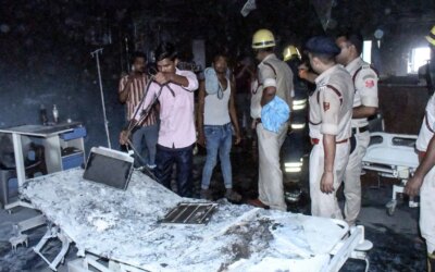 मुजफ्फरपुर में अग्निकांड के बाद बड़ी कार्रवाई, प्रसाद हॉस्पिटल का रजिस्ट्रेशन किया सस्पेंड